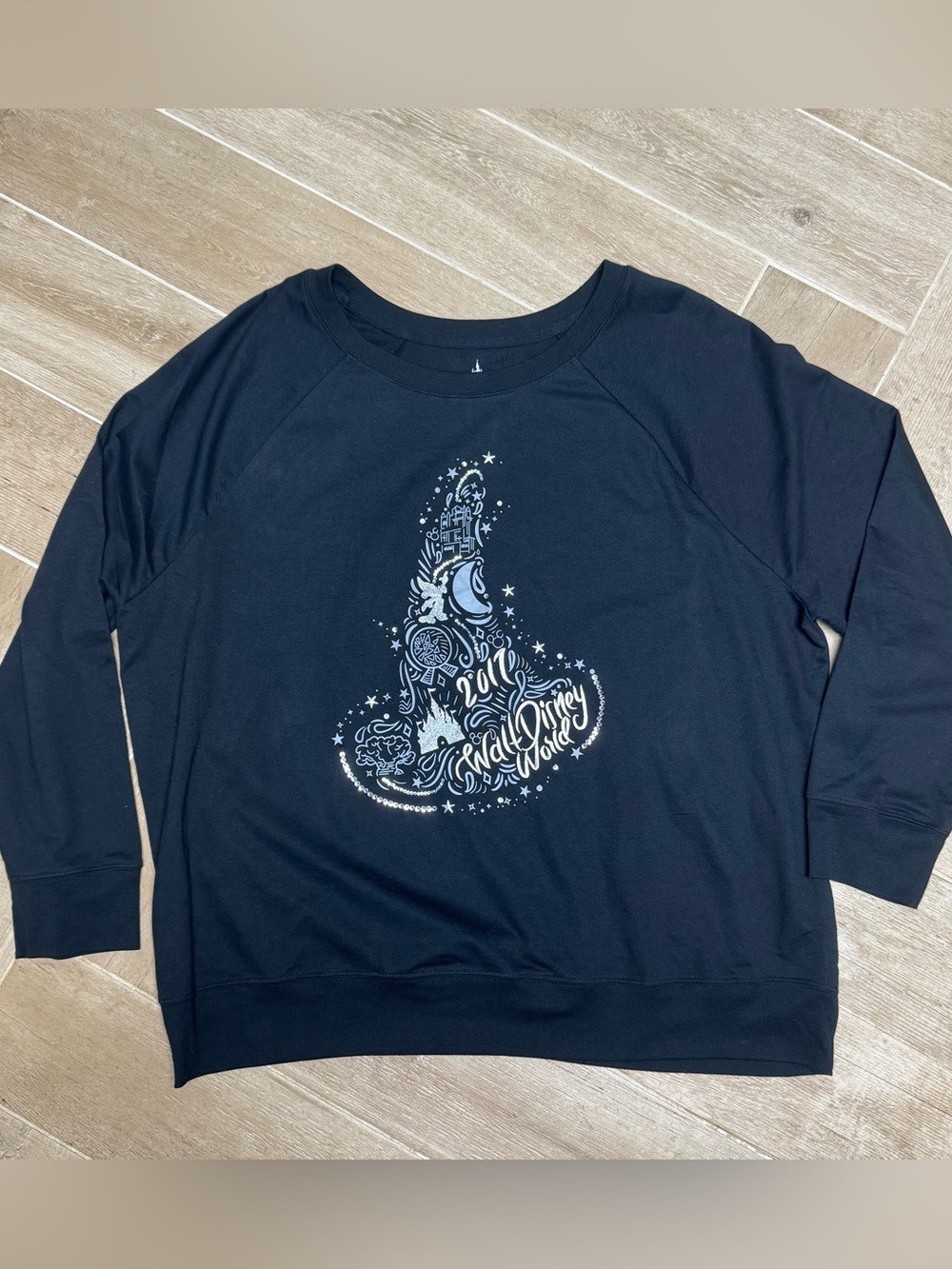 Disney Parks Walt Disney World Halloween Pullover Size 2XL - Picture 2 of 5